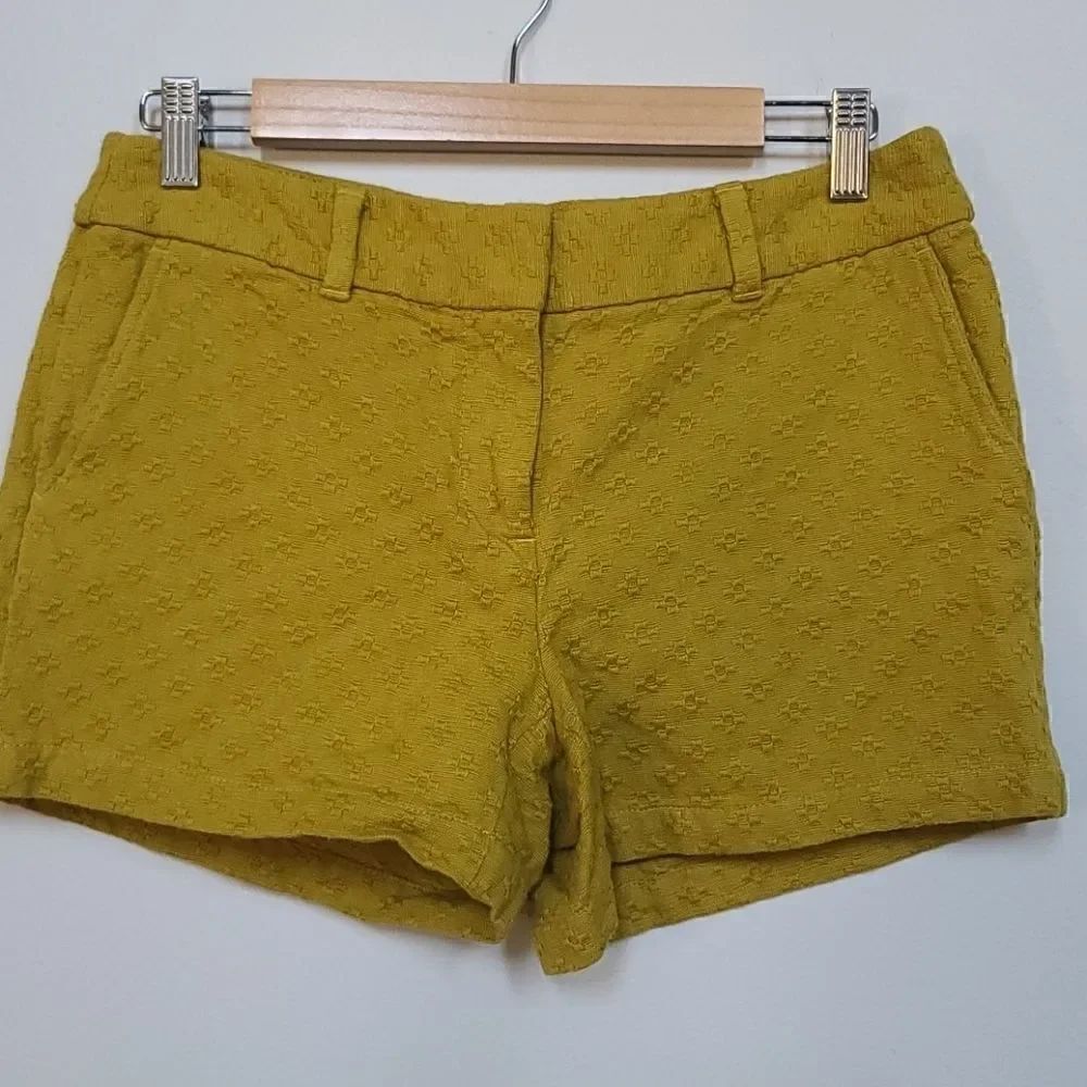 Women's Loft Shorts - Size 2